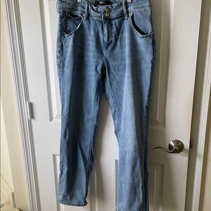 Womens Hudson blue jeans worn once
Length 27 size 12